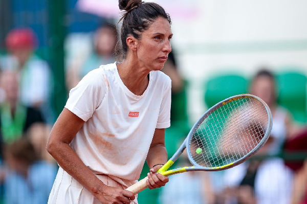 "Побеждают всё и вся": чемпионка "Ролан Гаррос" — о Соболенко и Рыбакиной