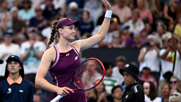 Швентек, Рыбакина и подруга Соболенко стартуют АО-2026: анонс 22 января