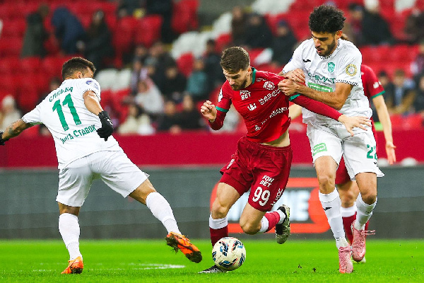 "Рубин" минимальнор обыграл "Ахмат" в матче РПЛ