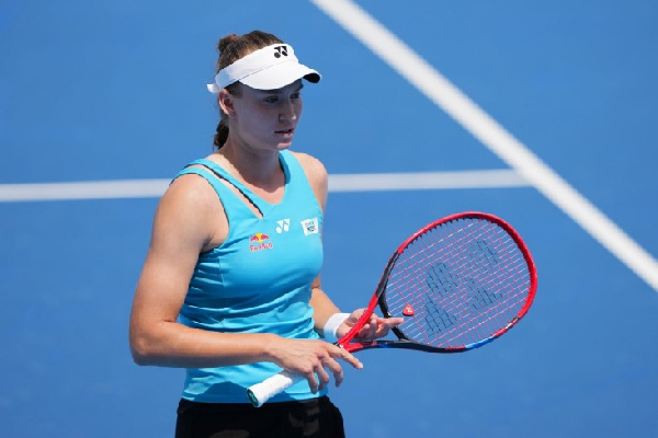 Елена Рыбакина повесила "баранку" и вышла во второй круг US Open