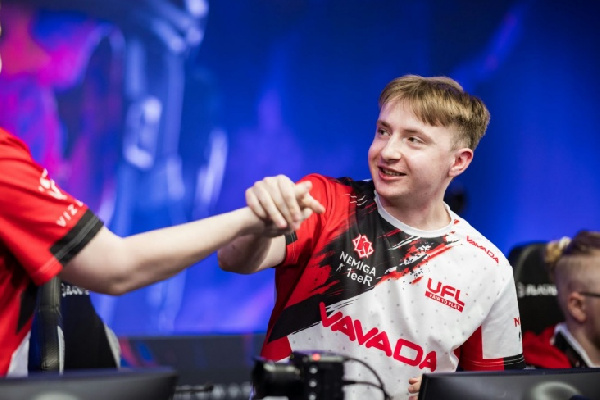 Капитан Nemiga Gaming Александр 1eeR Нагорный рассказал о выступлении команды на Austin Major 2025.