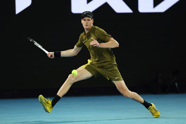 Янник Синнер высказался о том, почему не любит говорить с прессой