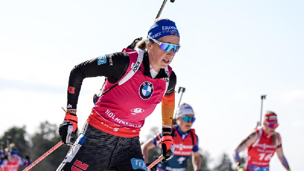 Чисто немецкое объяснение: Германия не использует одну олимпийскую лицензию в биатлоне