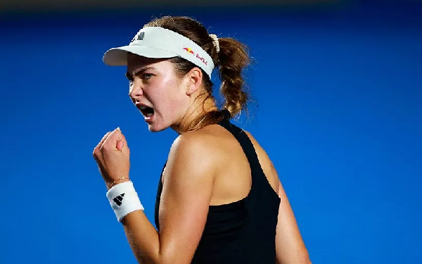 "Вау, я чувствую, что ты здесь": 17-летняя чемпионка WTA-500 рассказала об особенностях Арины Соболенко