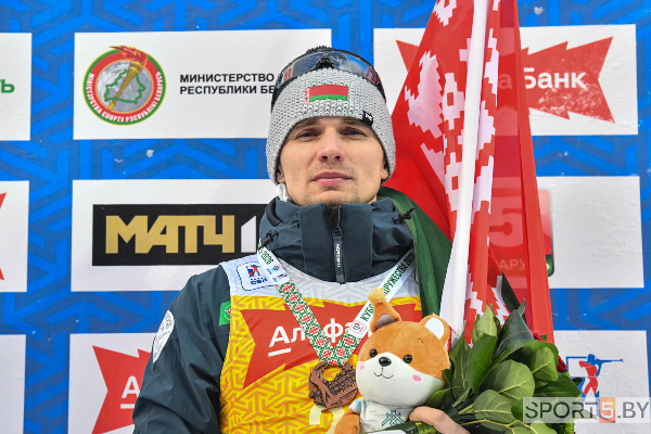 "Потерял связь с телом": Смольский объяснил финиш в масс-старте на чемпионате России 