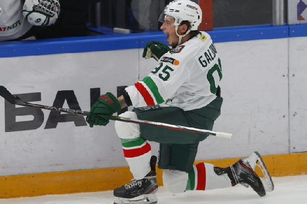 Два балла Алистрова пересилили шайбу Скоренова: "Ак Барс" одолел "Северсталь"