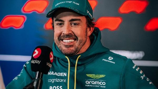 Легендарный пилот "Формулы-1" рассказал, как назвал своего первенца