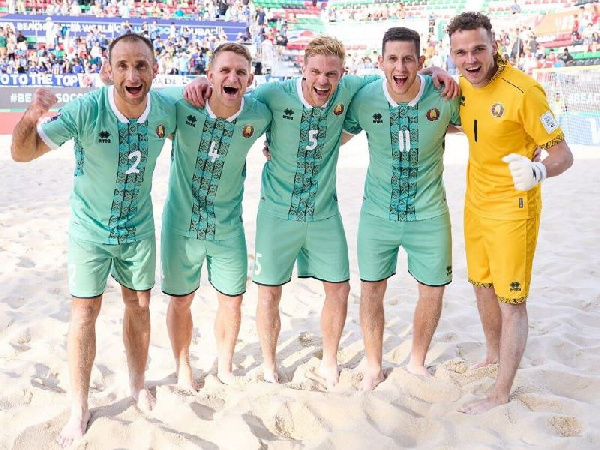 Сборная Беларуси по пляжному футболу вырвала победу у немцев
