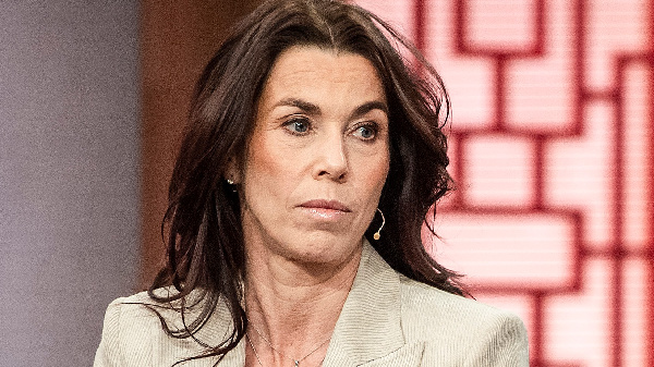 Одна из самых титулованных биатлонисток в истории призналась, что страдает потерей слуха