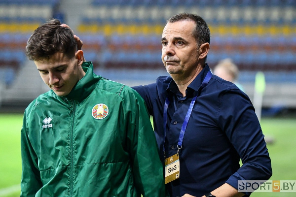 Экс-тренер "Севильи": "Не понял, как Алос оказался в сборной Беларуси"