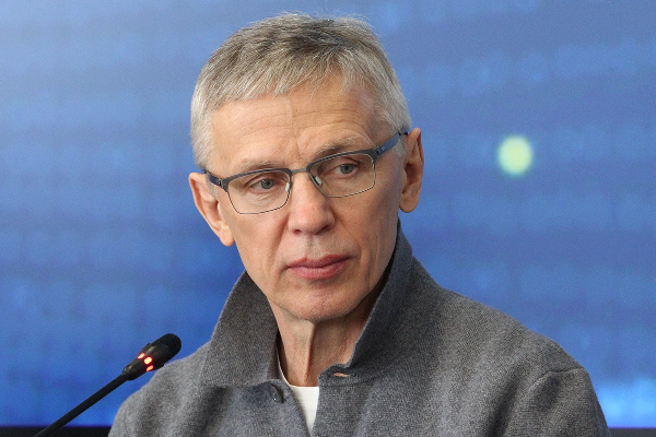 Стало известно имя специалиста, который может сменить Ларионова в СКА