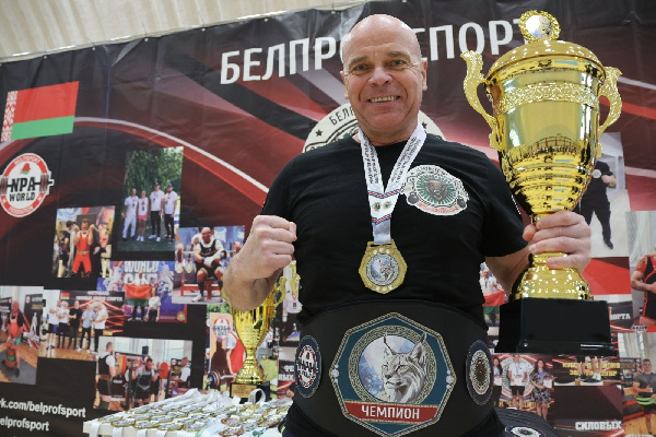 Белорусский гиревик Хоронеко установил очередной мировой рекорд