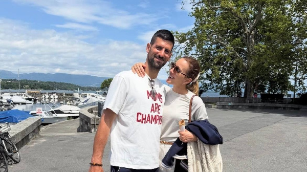 "Никогда не переставай расти": супруга Джоковича поздравила подписчиков с Новым годом 