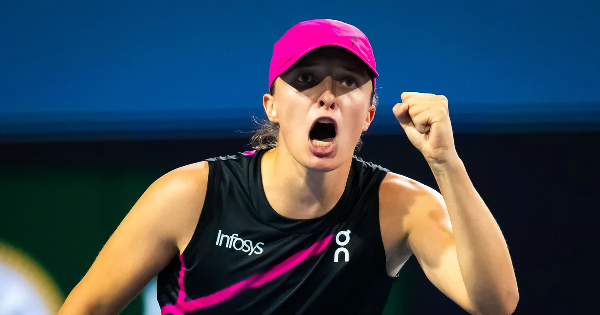 Ига Швёнтек обыграла Каролину Мухову и вышла в 1/8 финала турнира WTA в Майами