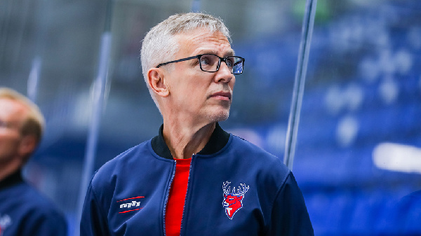 "Будет на НХЛ работать". Олимпийский чемпион оценил перспективы Игоря Ларионова 