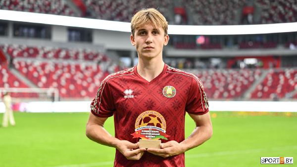 "Хотел 13-й, но не принято": Руслан Мялковский — о 99-м номере в "Локо"