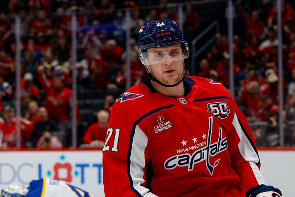 Алексей Протас не смог продлить результативную серию, его "Вашингтон" проиграл "Тампе-Бэй"