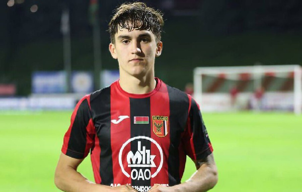 Лидеры нынешнего сезона ЧБ заинтересованы в подписании молодого защитника "Славии"
