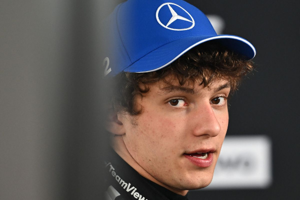 Итальянец Кими Антонелли стал самым молодым обладателем поул‑позиции в истории "Формулы‑1"