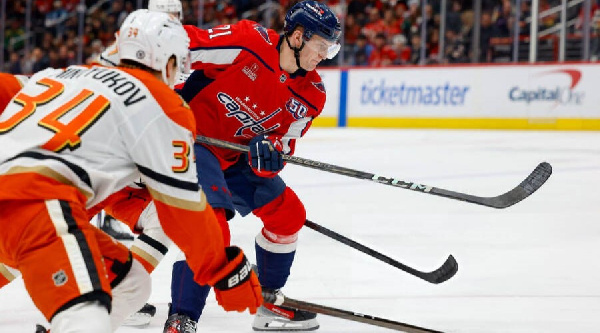 Протас забросил, но не принес "Вашингтону" победу над "Анахаймом"