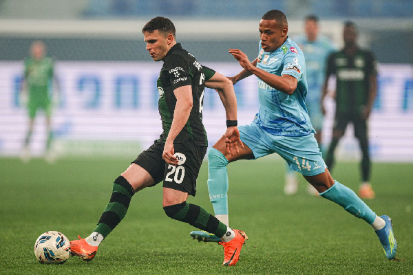 В чемпионской гонке РПЛ ничего не изменилось: "Зенит" и "Краснодар" не выявили сильнейшего