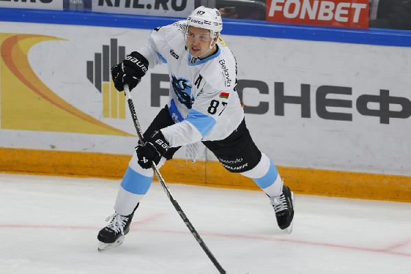 "Был нормальный гол": Шипачев — об отменённой шайбе в матче с ЦСКА