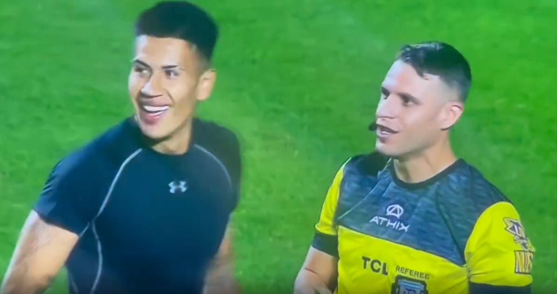 Эмоциональная реакция вратаря едва не лишила его клуб победы в серии пенальти