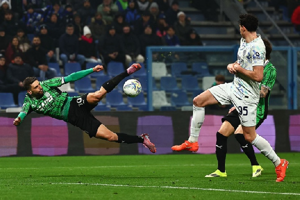 "Интер" разгромил "Сассуоло" и оторвался от "Милана": итоги матчей Серии А