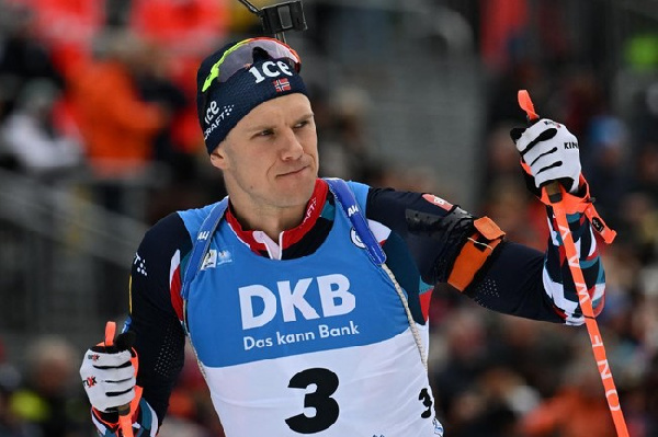 "Против лучшего спринтера в мире": Кристиансен прокомментировал победу на 3-м этапе Кубка мира