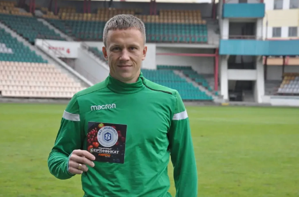 Стало известно, чем занимается Дмитрий Гомза, пожизненно отстранённый в белфутболе