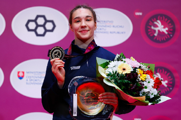 Белоруска Шевчук завоевала золото чемпионата Европы по борьбе среди спортсменов не старше 20 лет