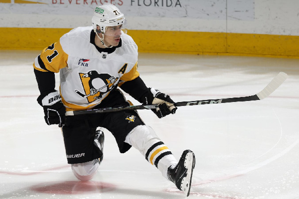 Илья Соловьев рассказал, как Евгений Малкин помогает "Питтсбургу"