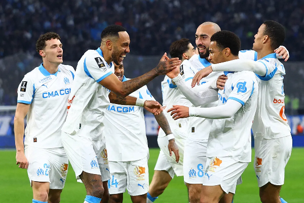 "Марсель" обновил логотип и обыграл "Мец": итоги дня в Лиге 1