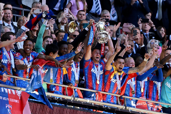 Кубок Англии: "Кристал Пэлас" сенсационно уступил клубу из шестого дивизиона