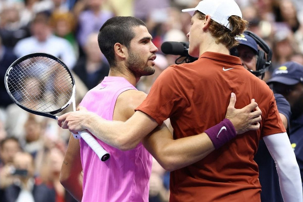 Источник: Алькарас и Синнер встречались с одной моделью во время US Open
