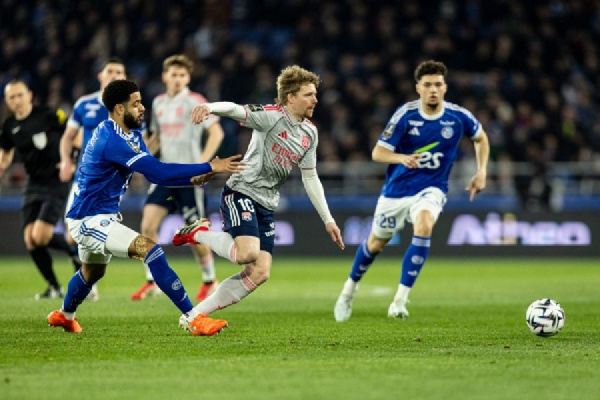 "Страсбур" крупно обыграл "Лион" и приблизился к еврокубковой зоне Лиги 1