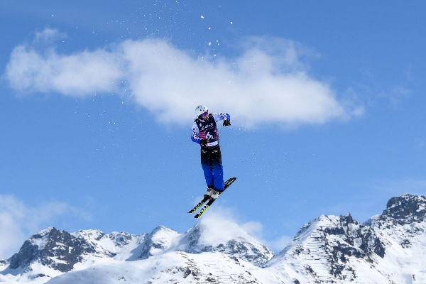 Белорусский фристайлист завоевал бронзовую медаль на юниорском ЧМ