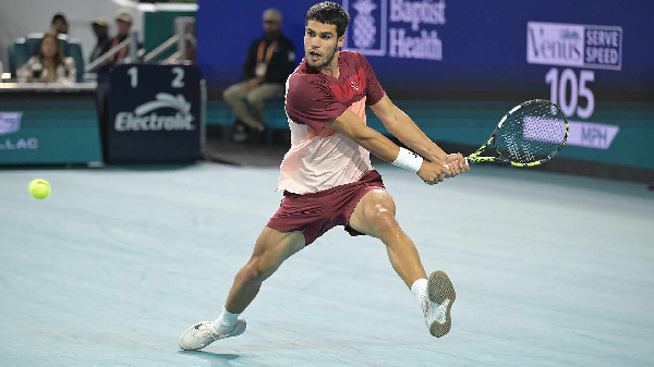 Первая ракетка мира уверенно вышел в третий круг турнира в Майами