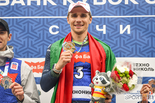 Золотое прощание Смольского с Сочи: фоторепортаж мужского пасьюта КС