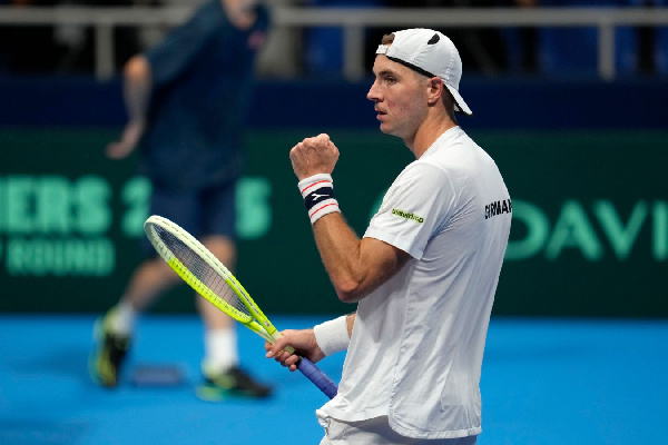 Действующий чемпион турнира из России покинул соревнования ATP в Казахстане