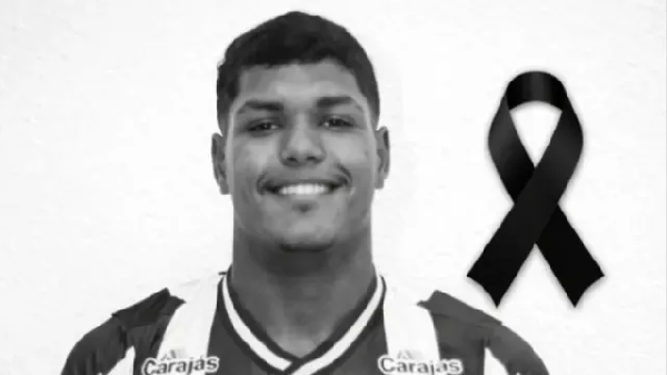22-летний бразильский футболист скончался после пулевого ранения