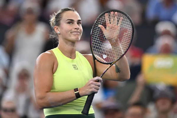 Соболенко: "Рада, что смогла завершить матч против Кырстя в двух сетах"