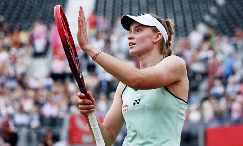 Елена Рыбакина вышла в четвертьфинал Берлина, где сыграет с Ариной Соболенко