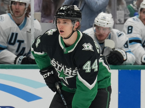 Белорусский защитник Владислав Колячонок не попал в заявку "Далласа" на грядущий матч НХЛ