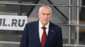Ждем Дмитрия Квартальнова?: Боб Хартли покинул ХК "Локомотив"