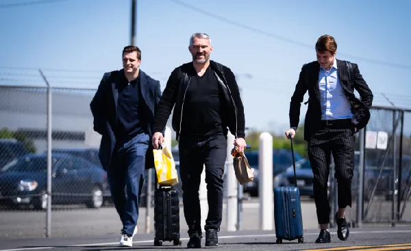 Известный инсайдер считает, что белорус может убедить Овечкина не завершать карьеру