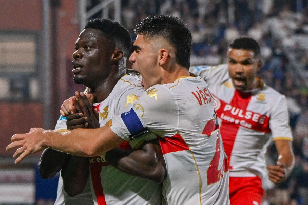 "Дженоа" добыло свою первую победу в чемпионате: итоги дня в Сериа А