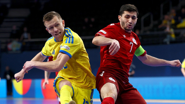 Украинцы отказались от рукопожатий с игроками из российских клубов на Евро по мини-футболу