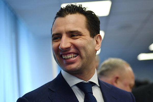 Роман Ротенберг заявил, что развивает белорусов в хоккее на всех уровнях