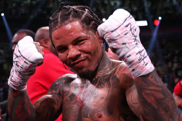 Чемпион мира по боксу арестован за нападение на женщину